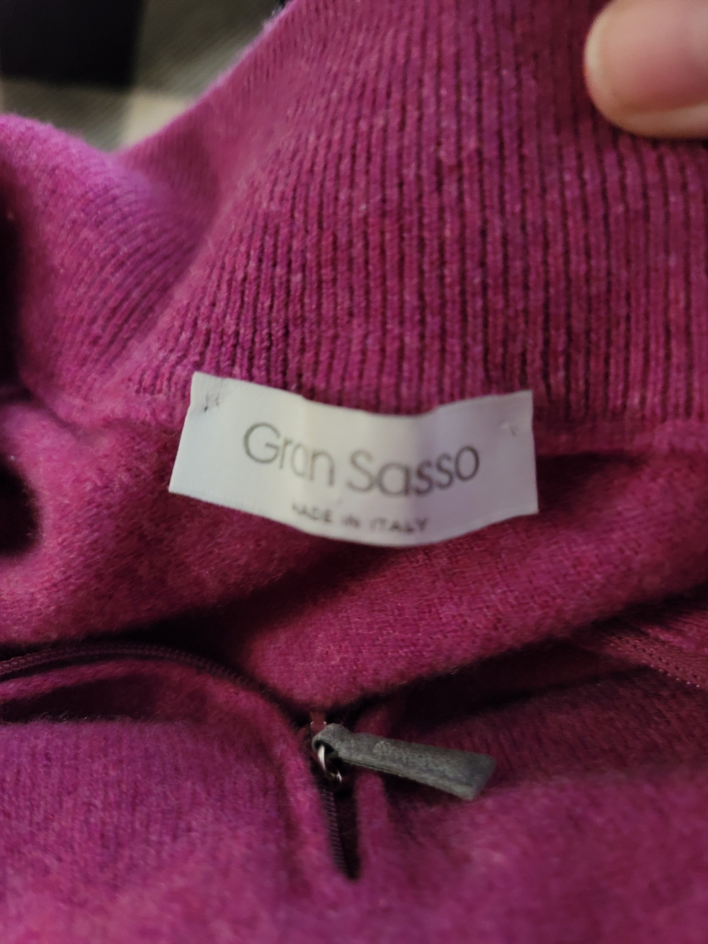 Gran Sasso Women's Magenta Cashmere Blend Sweater